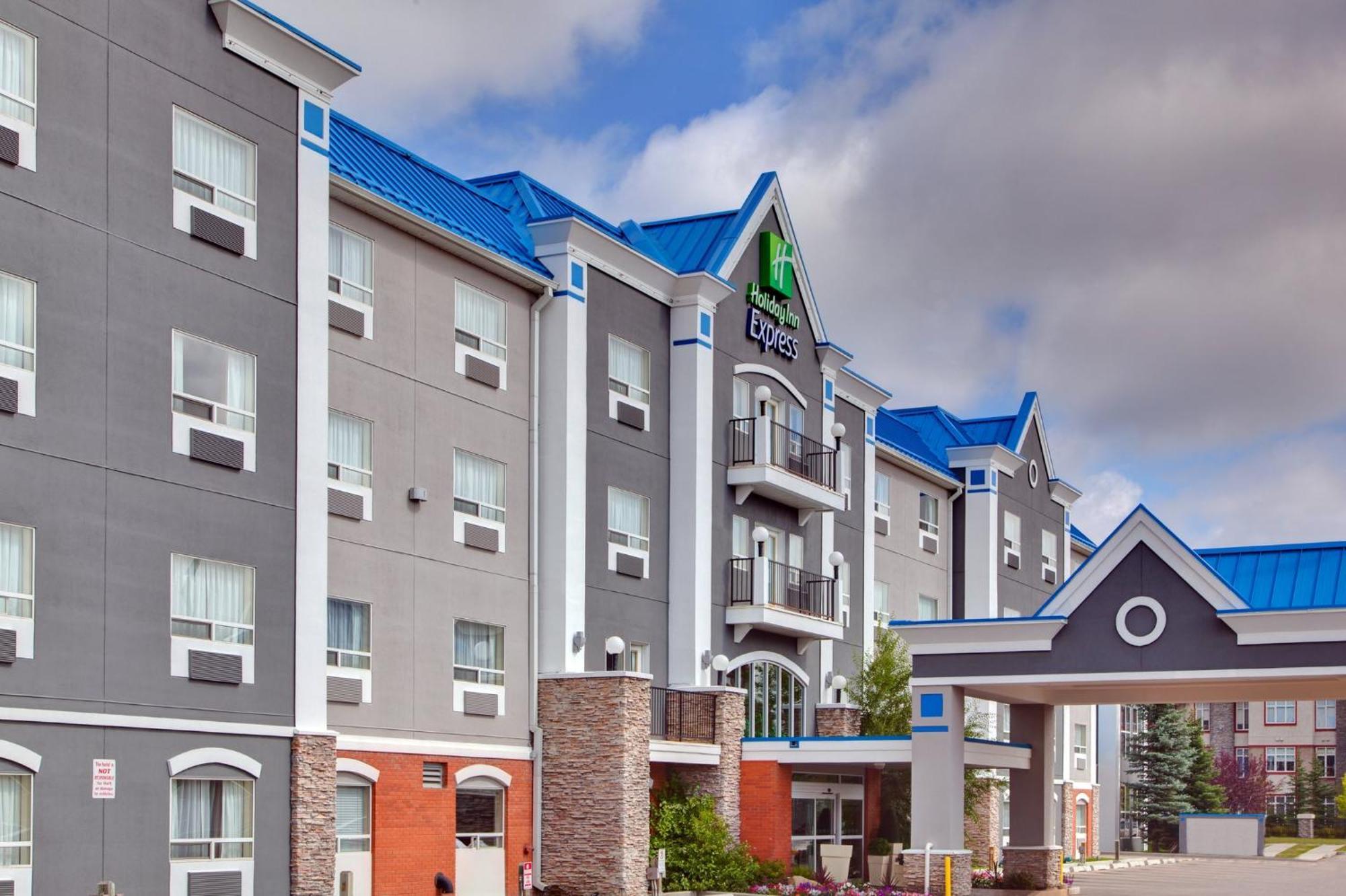 Holiday Inn Express Calgary South By Ihg YYC Exterior foto
