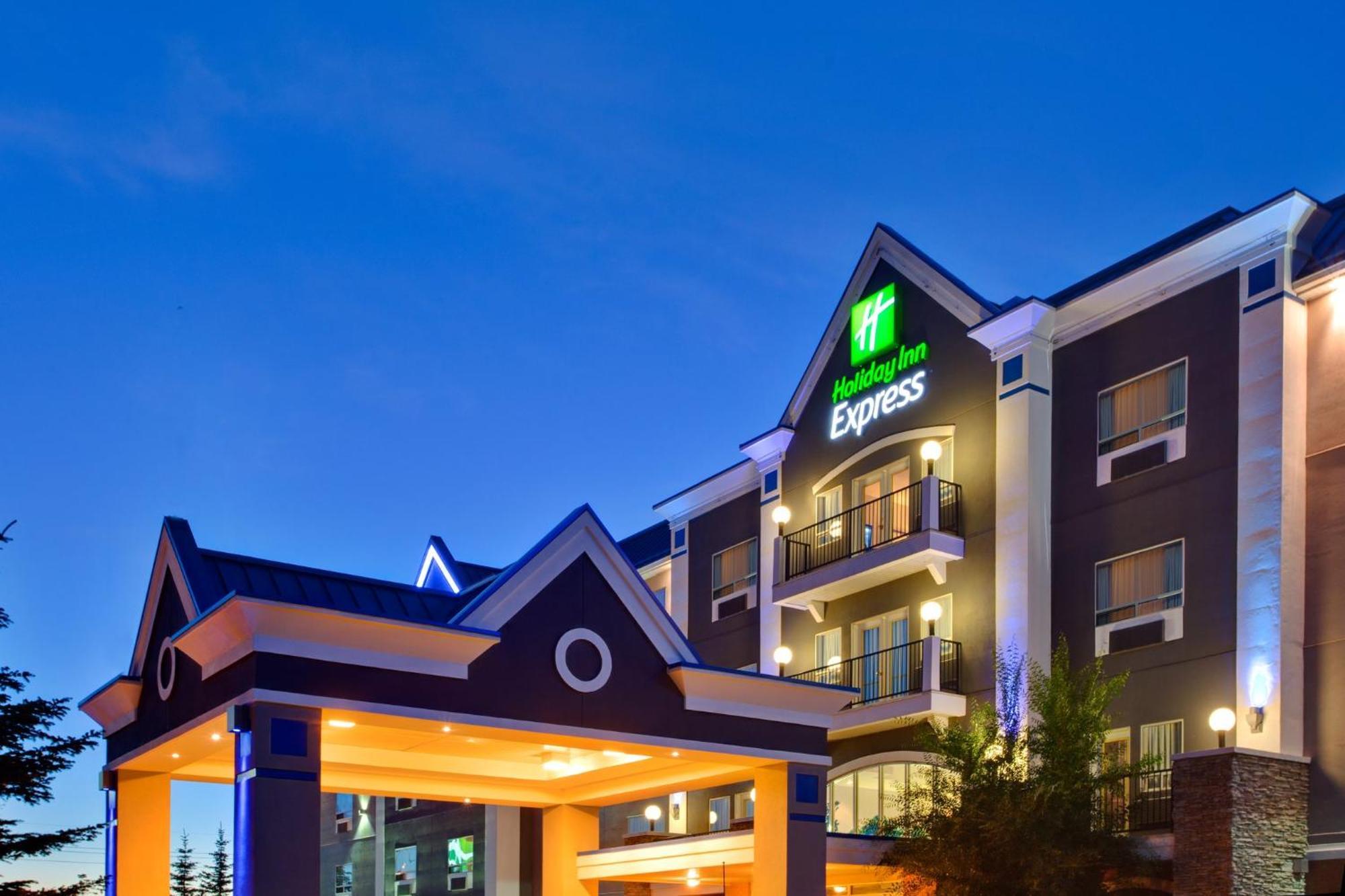 Holiday Inn Express Calgary South By Ihg YYC Exterior foto