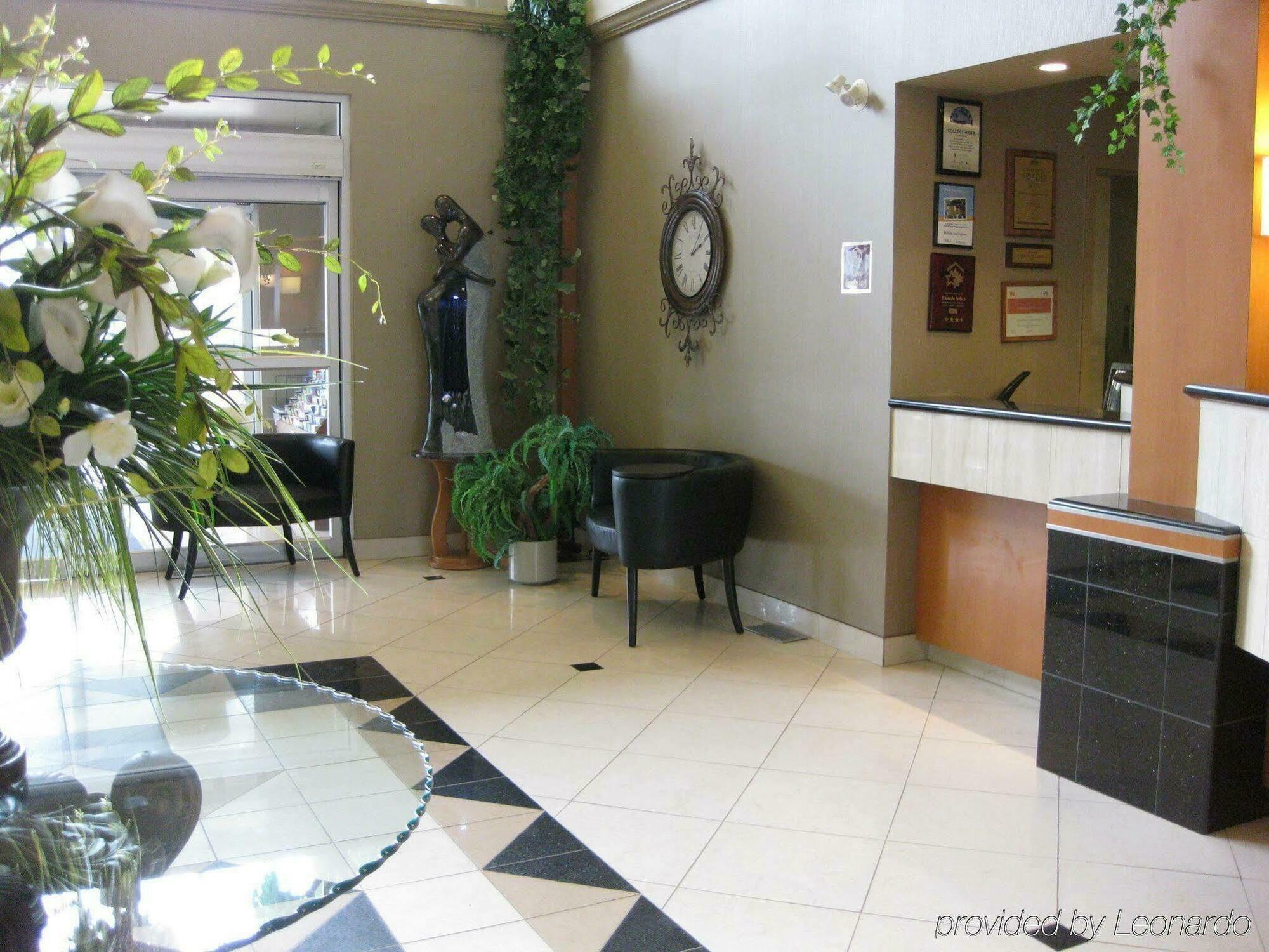 Holiday Inn Express Calgary South By Ihg YYC Exterior foto